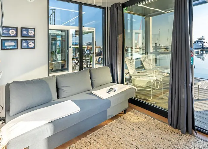 The Homeboat Company Hotel en barco