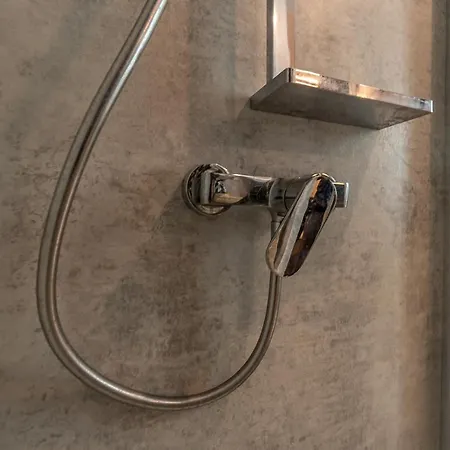 Botel The Homeboat Company 3*