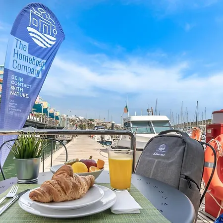 The Homeboat Company Albufeira