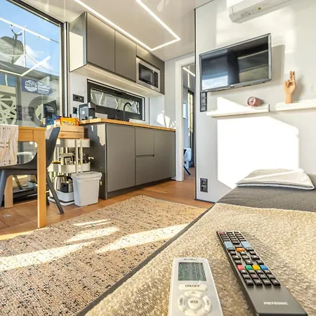 The Homeboat Company 알부페이라