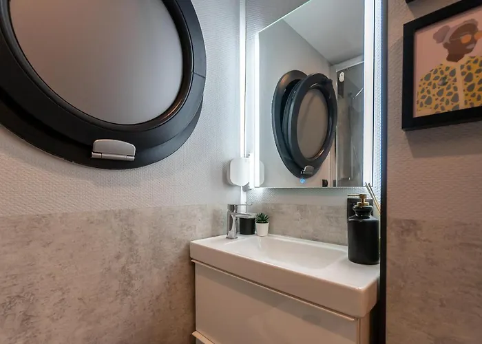 The Homeboat Company 3* Albufeira