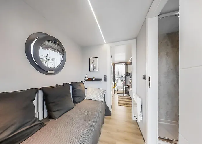 Bådhotel The Homeboat Company 3*