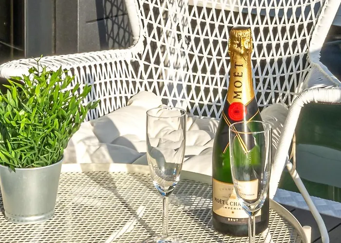 Bådhotel The Homeboat Company 3*