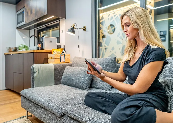 The Homeboat Company 3* Albufeira