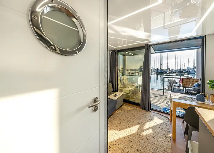 The Homeboat Company