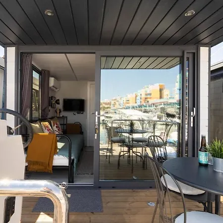 Hotel na wodzie The Homeboat Company Albufeira